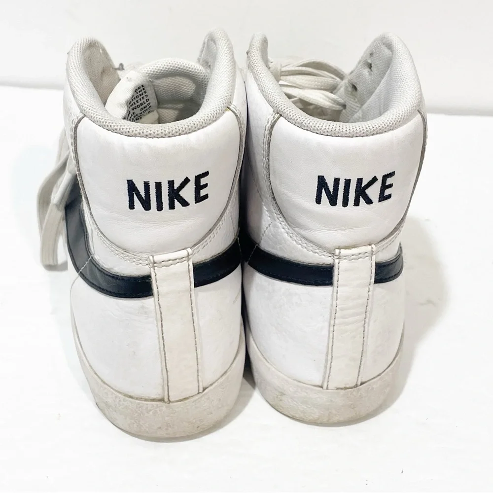 Nike blazer mid